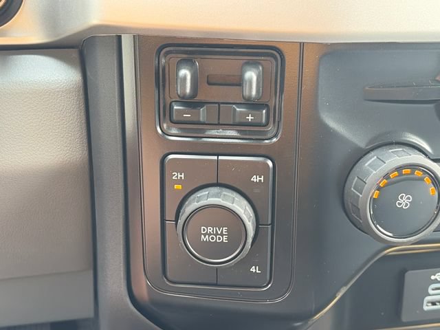 New 2026 Ford F550 4x4 Crew Cab image 22