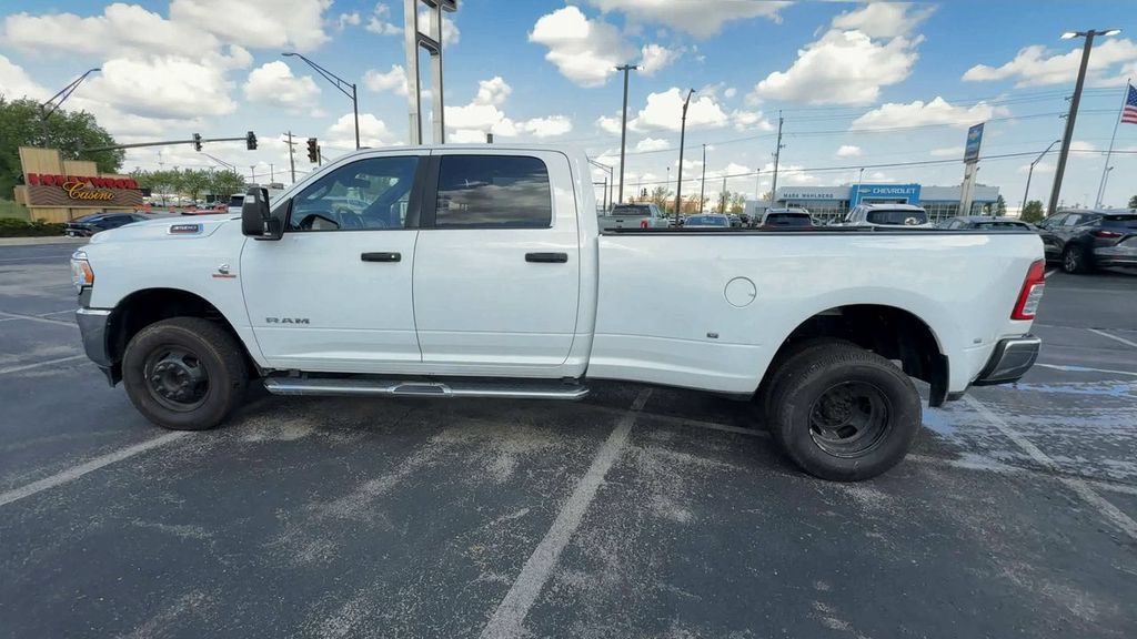Used 2024 RAM 3500 Big Horn AWD/4WD image 5