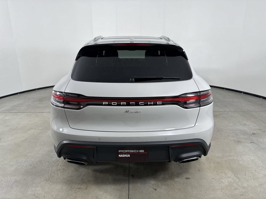 New 2026 Porsche Macan AWD/4WD image 6
