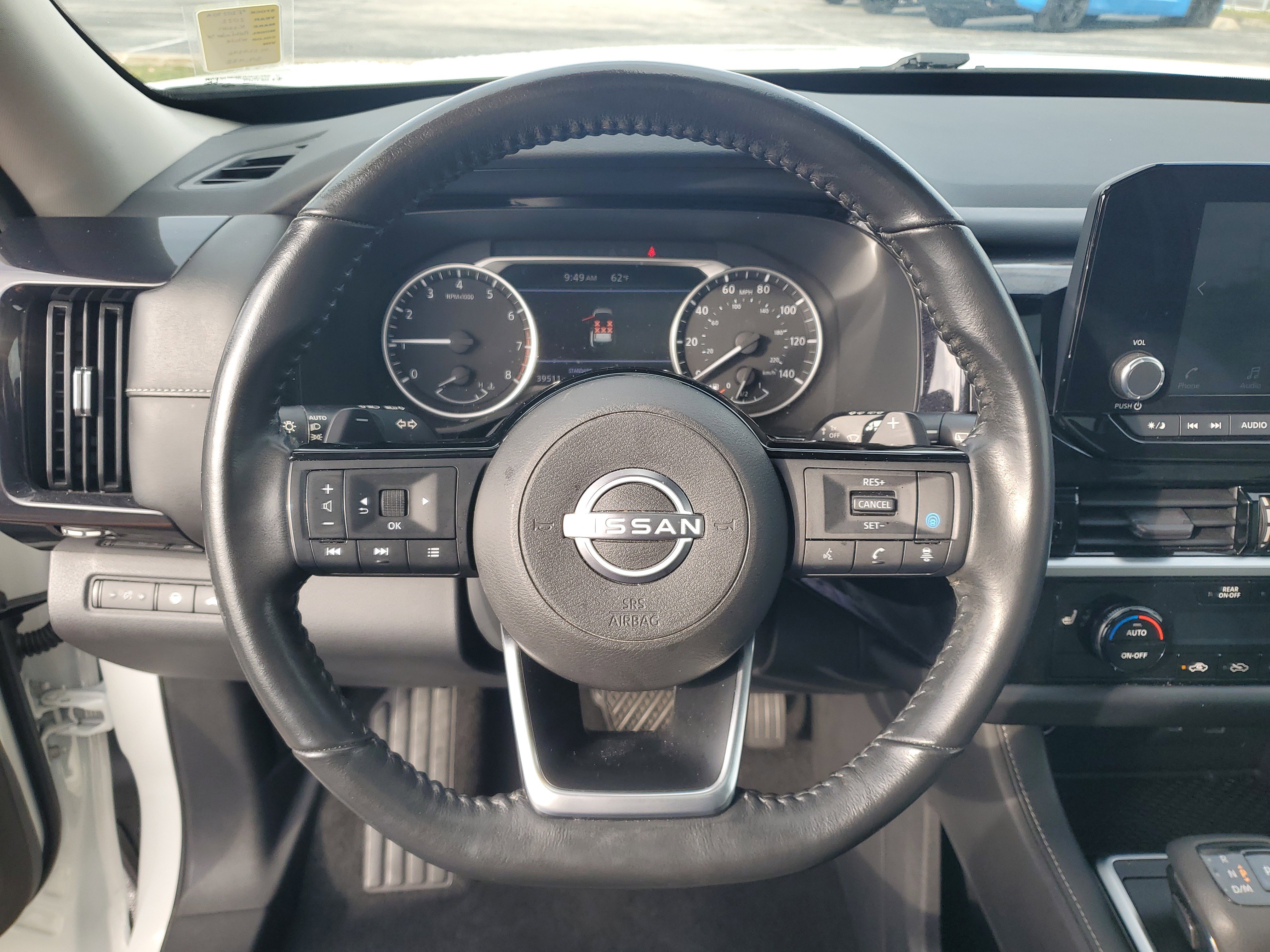 Certified 2022 Nissan Pathfinder SV w/ SV Premium Package image 18