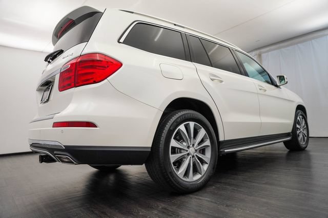 Used 2013 Mercedes-Benz GL 450 4MATIC image 32