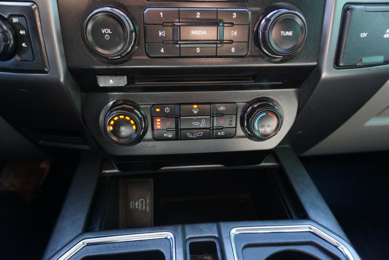 Used 2018 Ford F150 XLT w/ Equipment Group 302A Luxury image 21