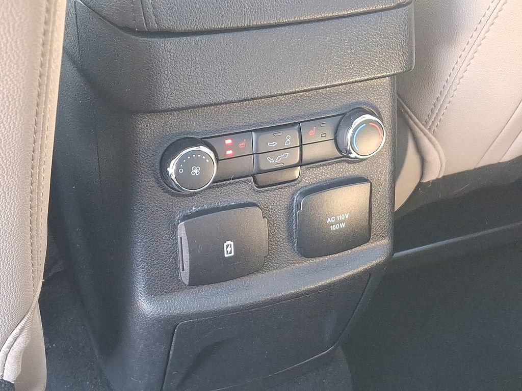 Used 2019 Ford Explorer Limited w/ Ford Safe & Smart Package image 11