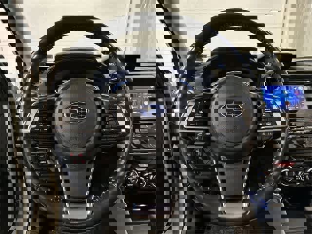 Used 2022 Subaru Forester Premium image 8