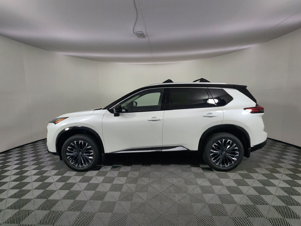 New 2026 Nissan Rogue Platinum AWD/4WD image 2