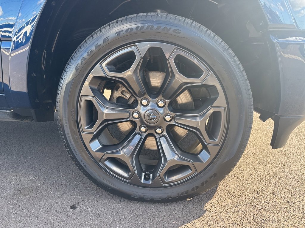 Used 2023 RAM 1500 Limited image 12
