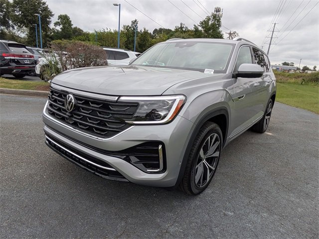 New 2026 Volkswagen Atlas SEL Premium R-Line image 8