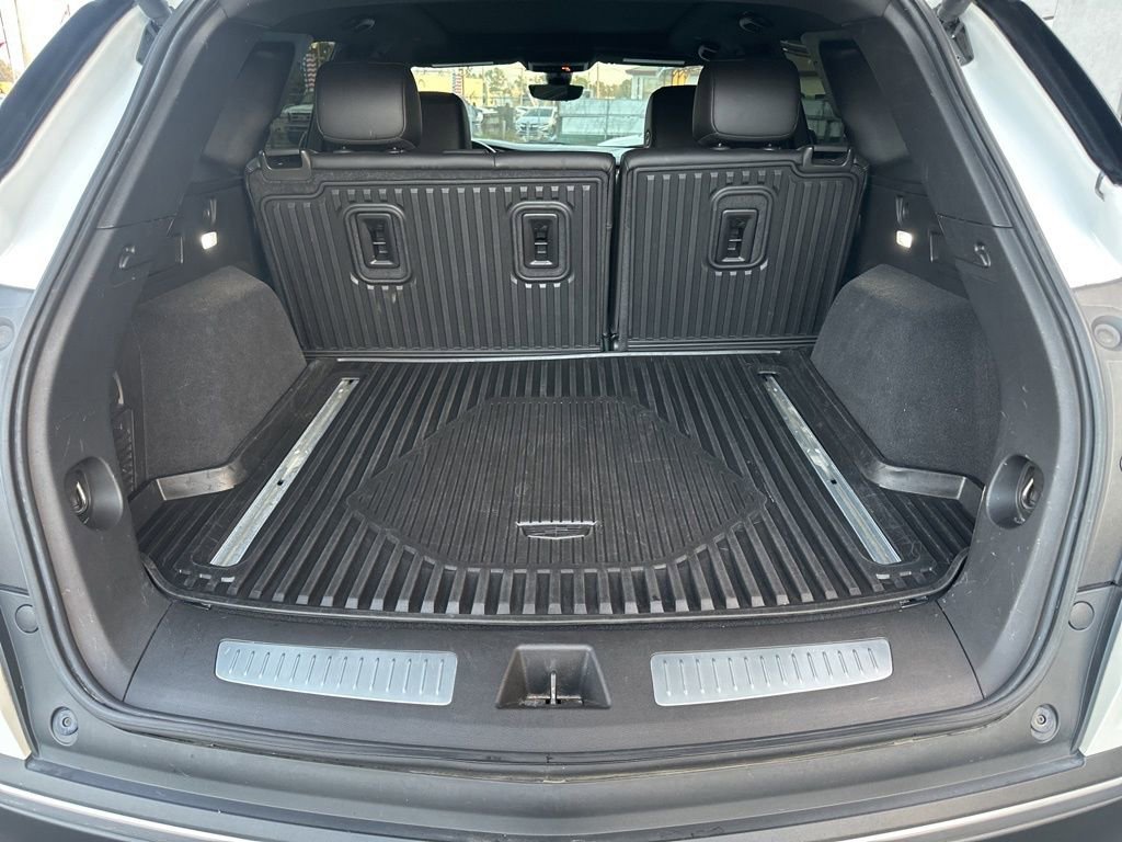 Used 2021 Cadillac XT5 Premium Luxury image 29