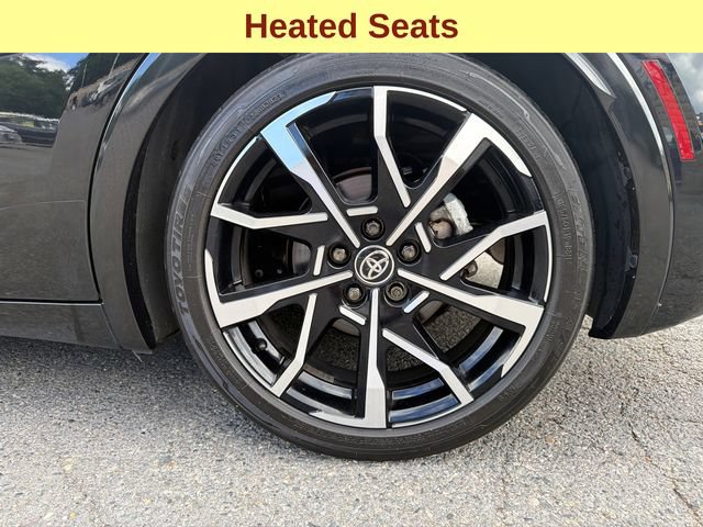 Used 2023 Toyota Prius Prime FWD image 9