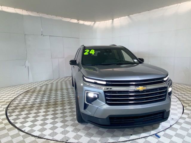 Used 2024 Chevrolet Traverse LT w/ LPO, Floor Liner Package