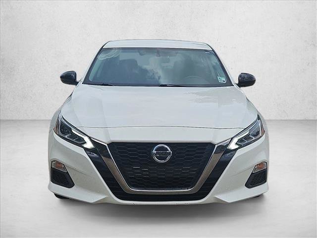 Used 2019 Nissan Altima 2.5 SR FWD image 2