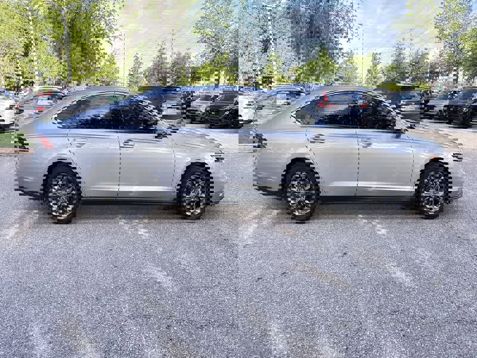 Used 2024 Honda Accord EX image 7