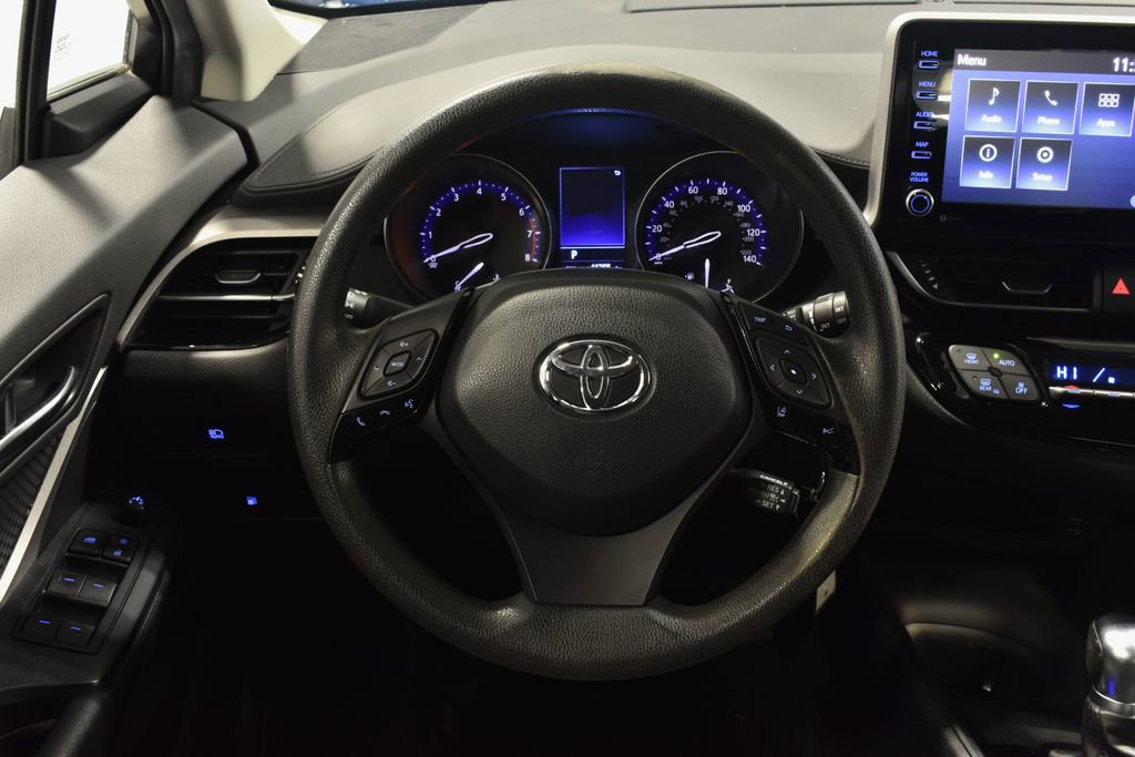 Used 2020 Toyota C-HR LE image 17