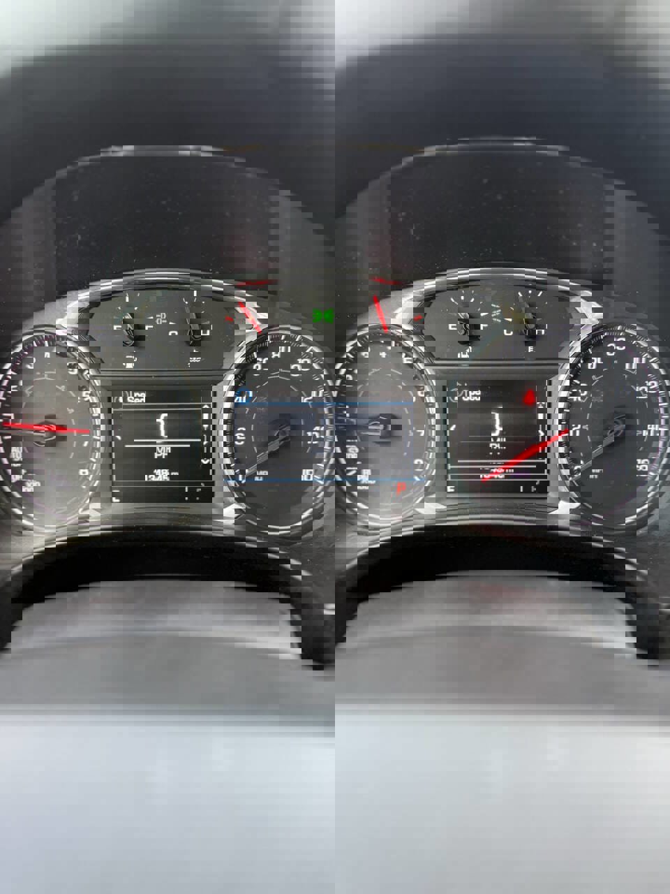 Used 2018 GMC Terrain SLE w/ Driver Convenience Package image 9