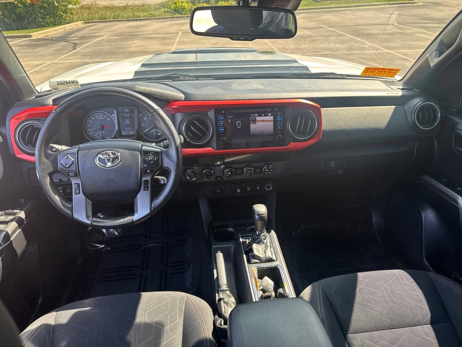 Used 2019 Toyota Tacoma TRD Sport AWD/4WD image 14