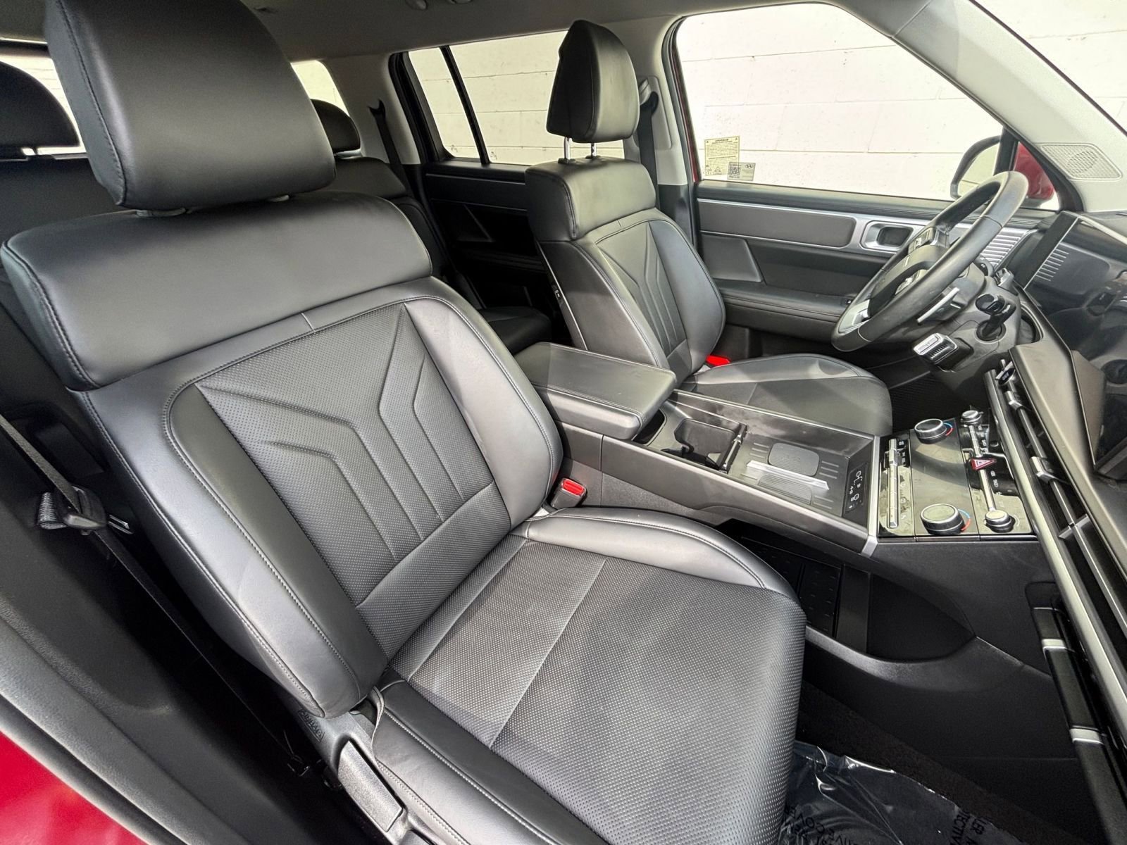 Used 2025 Hyundai Santa Fe SEL image 37