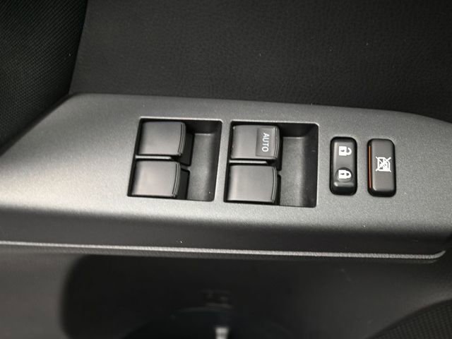 Used 2017 Toyota RAV4 LE image 14