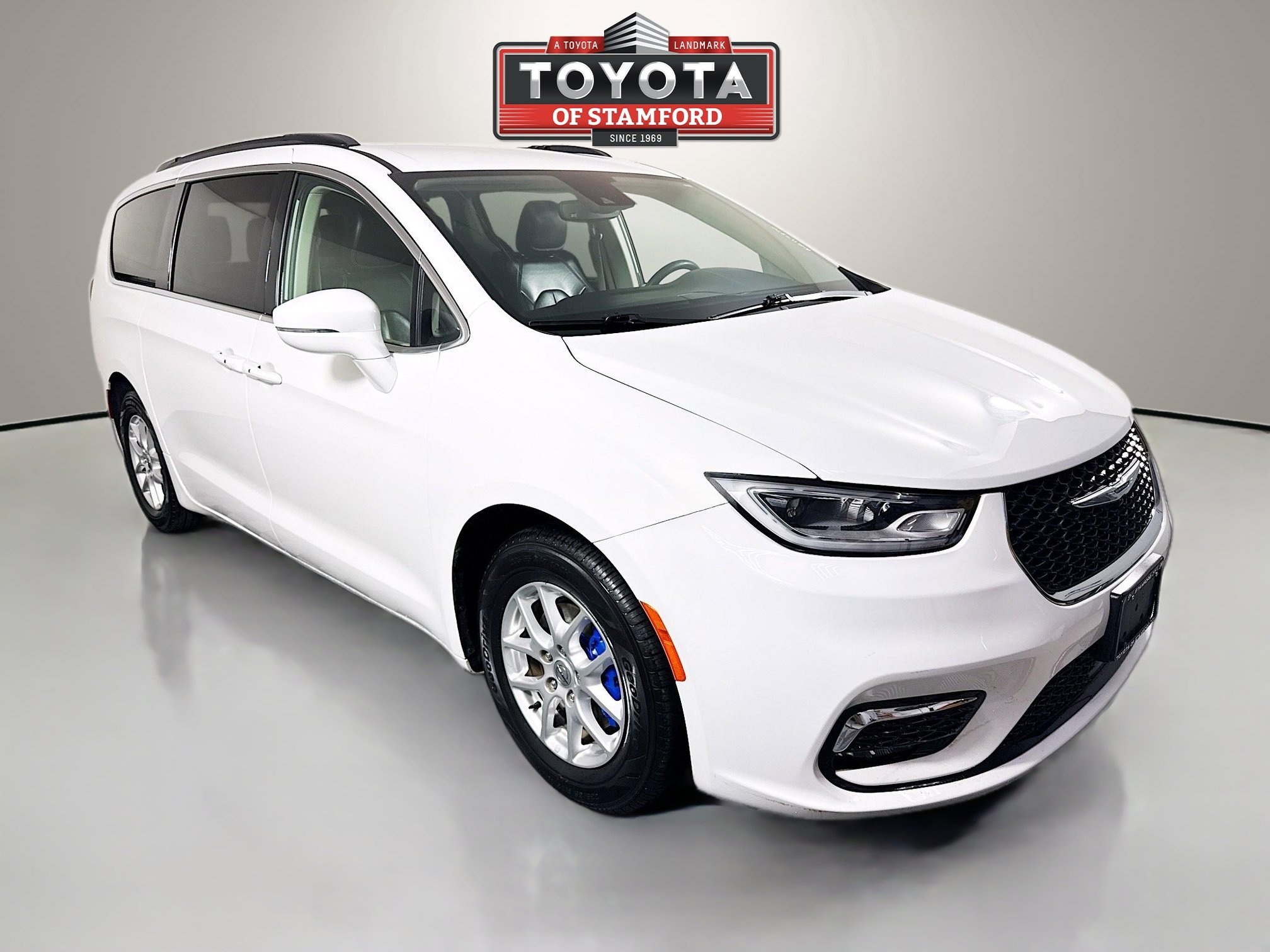 Used 2022 Chrysler Pacifica Touring-L