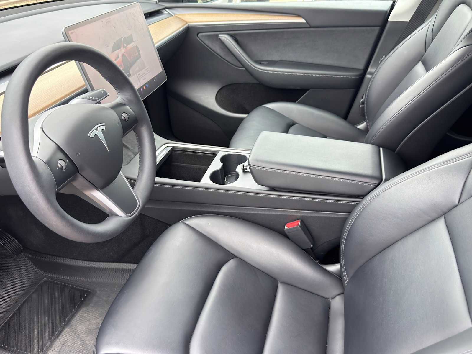 Used 2022 Tesla Model Y Long Range AWD/4WD image 7