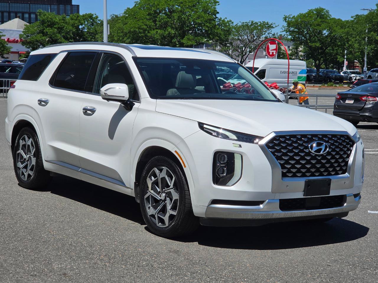 Used 2022 Hyundai Palisade Calligraphy AWD/4WD image 3