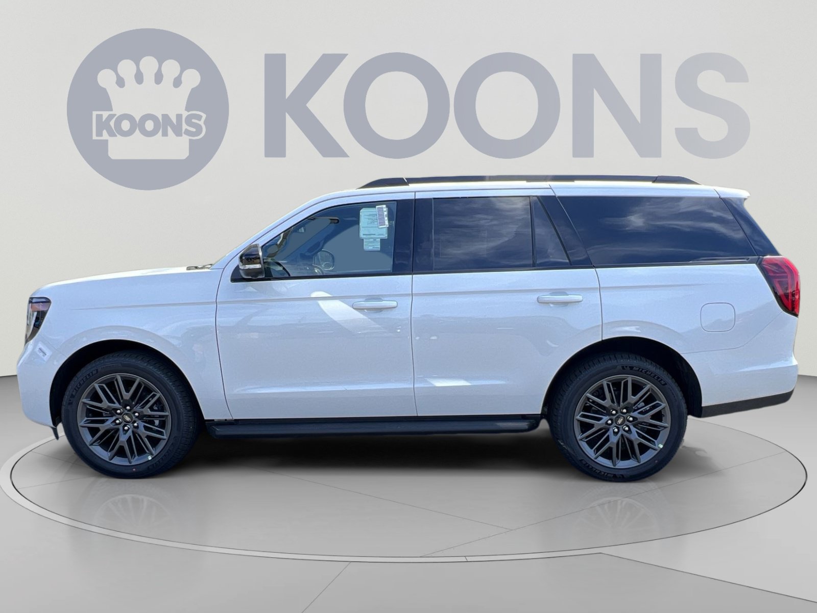 New 2026 Ford Expedition Platinum w/ Stealth Appearance Package AWD/4WD image 7
