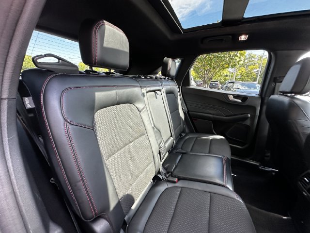 Certified 2023 Ford Escape ST-Line w/ Tech Pack #1 AWD/4WD image 39