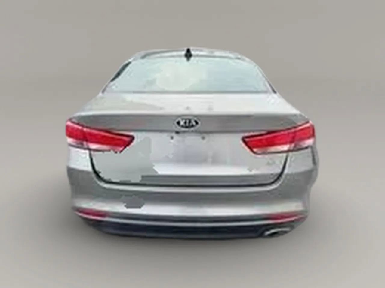 Used 2018 Kia Optima EX w/ Technology Package FWD image 2