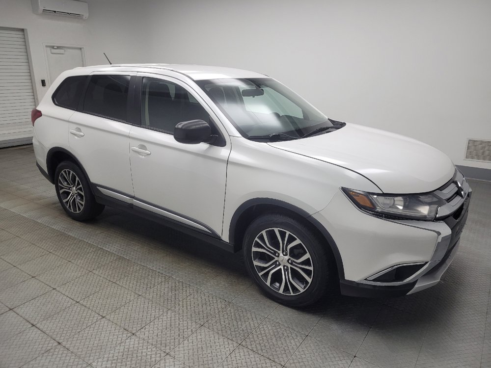 Used 2016 Mitsubishi Outlander SE AWD/4WD image 11
