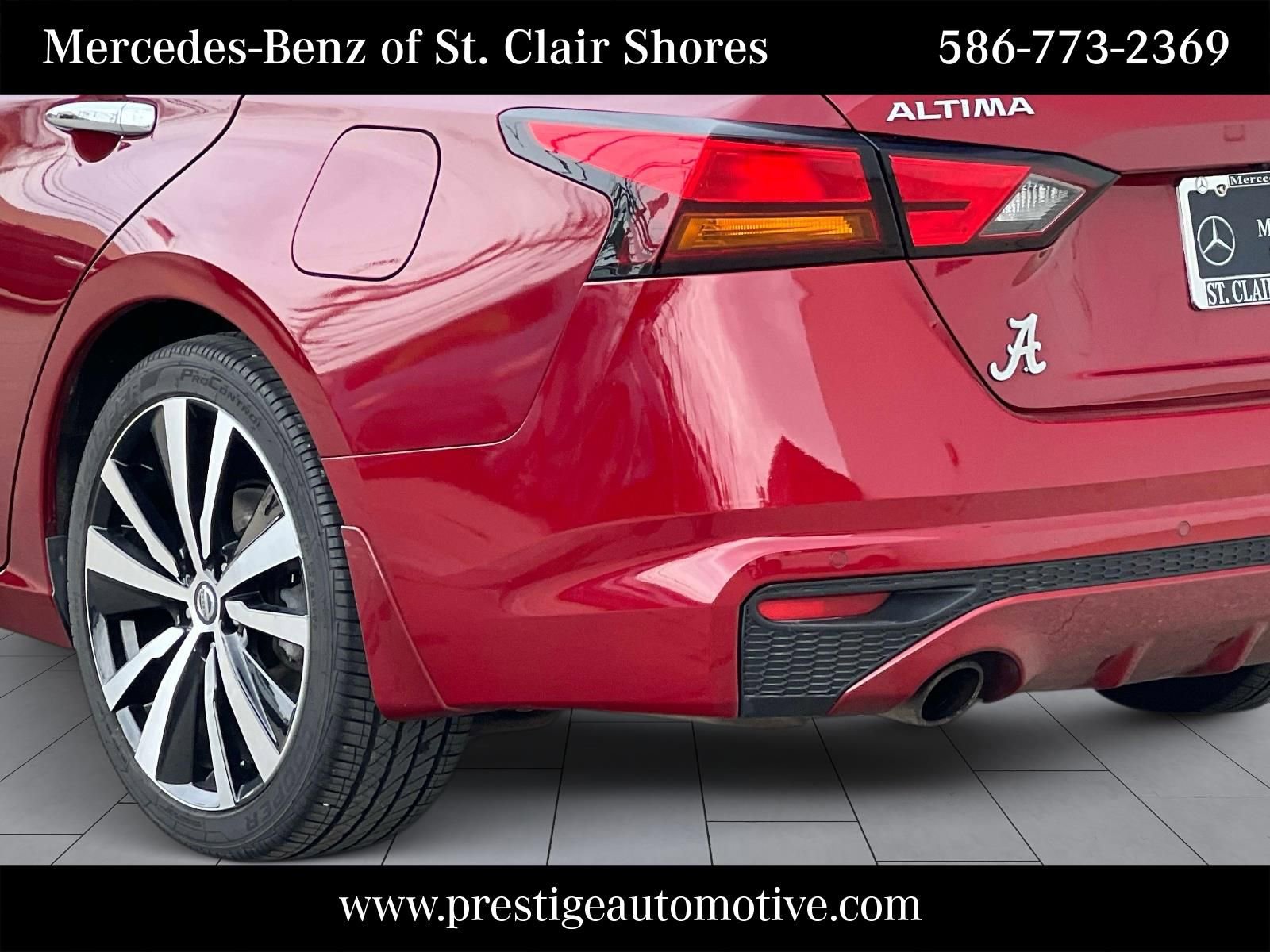 Used 2020 Nissan Altima 2.0 Platinum FWD image 4