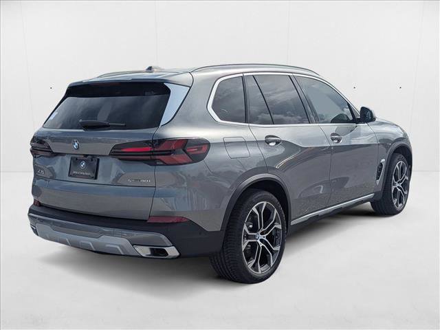 Used 2026 BMW X5 sDrive40i w/ Climate Comfort Package RWD image 2