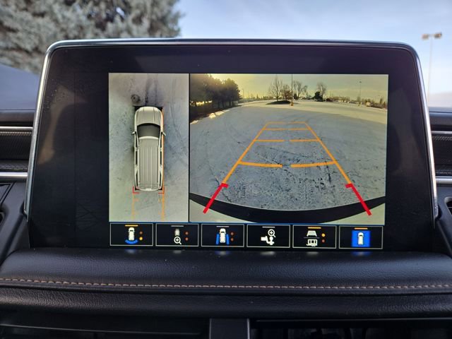 Used 2023 GMC Yukon XL AT4 w/ AT4 Premium Plus Package image 29