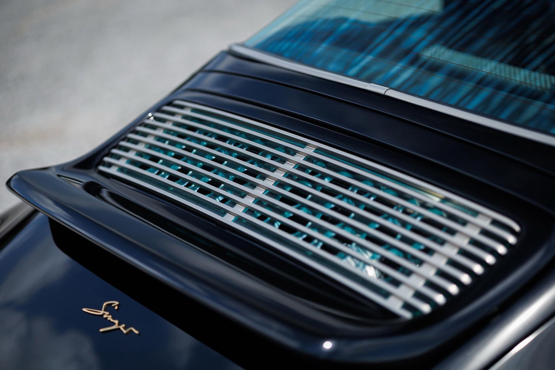 Used 1992 Porsche 911 Targa RWD image 32