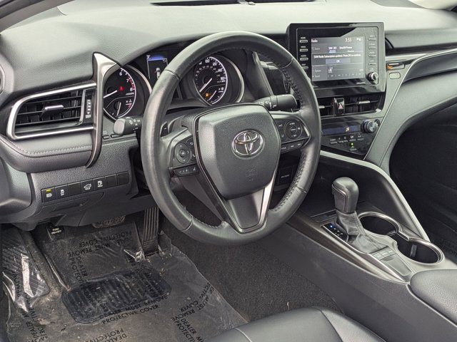 Used 2024 Toyota Camry SE image 17