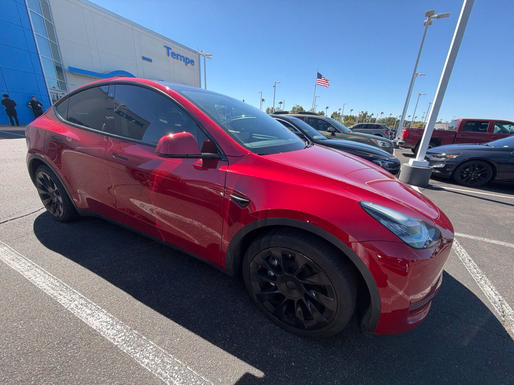 Used 2021 Tesla Model Y Long Range AWD/4WD image 3