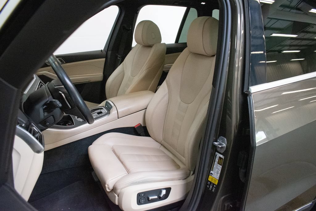 Used 2022 BMW X5 xDrive40i w/ Premium Package AWD/4WD image 20