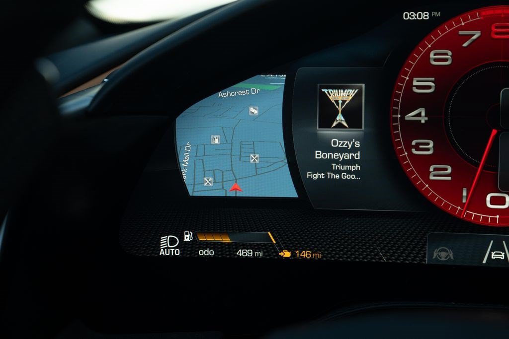 Used 2025 Ferrari Roma Spider RWD image 40