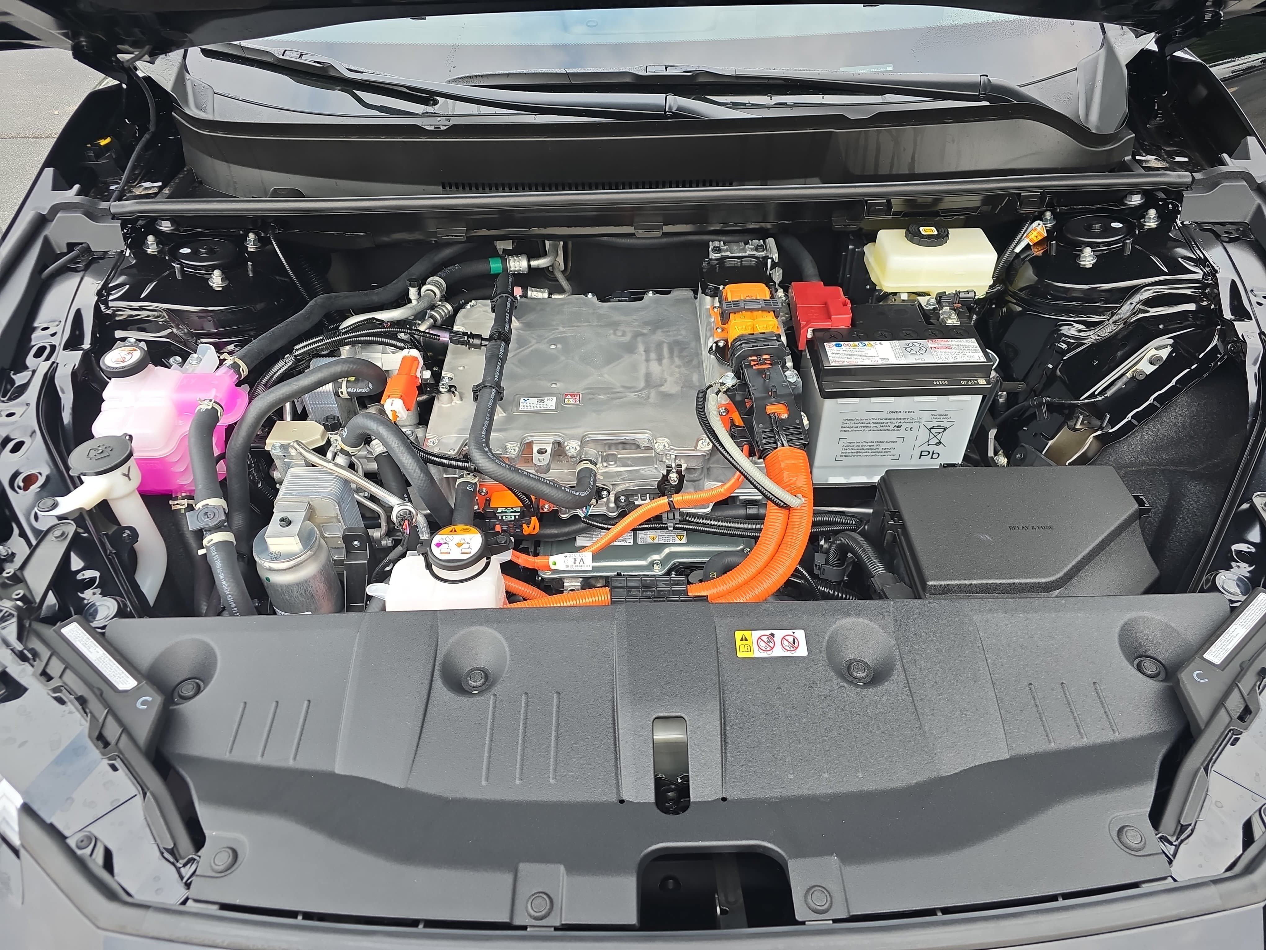 New 2026 Toyota C-HR AWD/4WD image 30