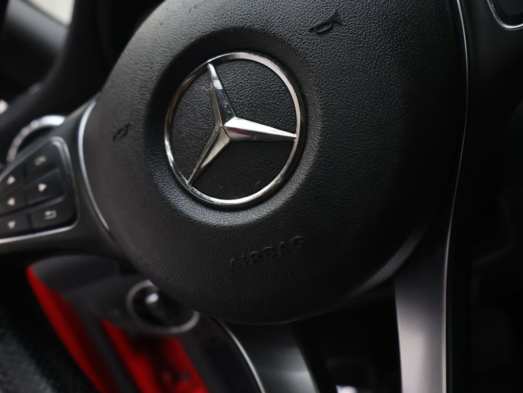 Used 2019 Mercedes-Benz CLA 250 4MATIC image 21