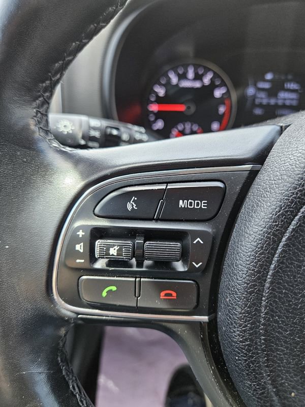 Used 2018 Kia Sportage EX w/ EX Premium Package image 11