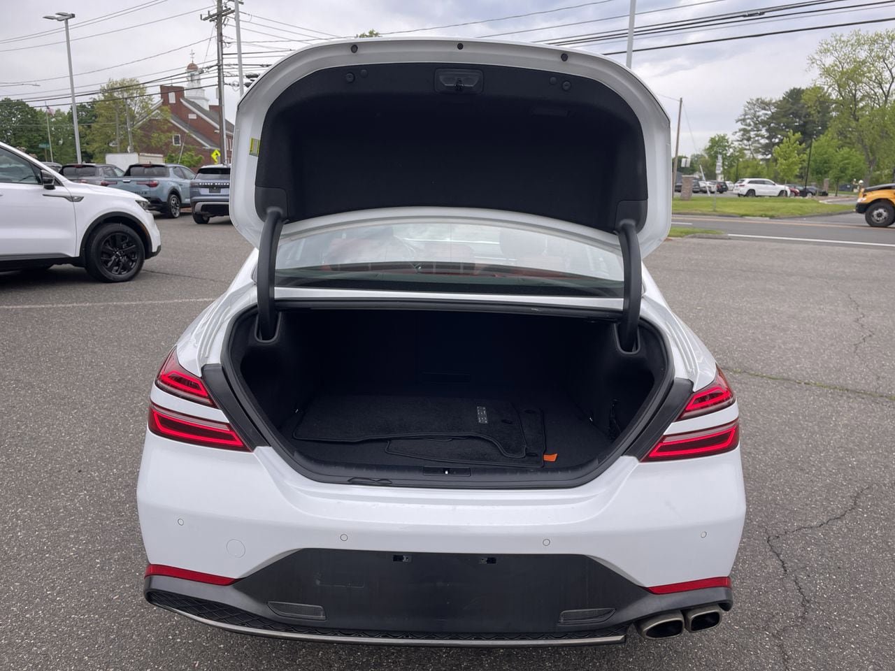 Used 2023 Genesis G70 2.0T w/ Sport Prestige Package AWD/4WD image 11