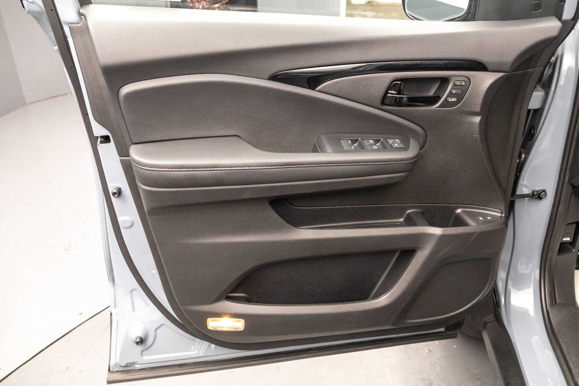 Used 2022 Honda Passport Elite image 26
