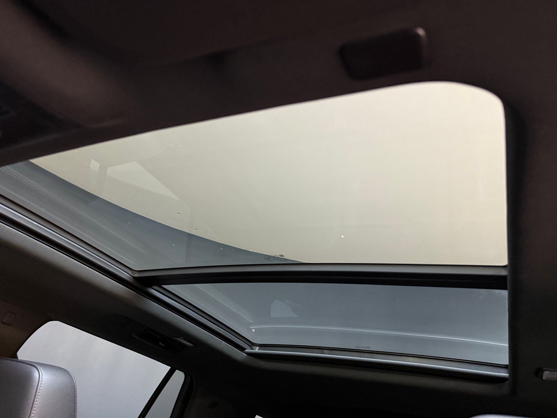 Used 2022 Chevrolet Tahoe LT w/ LT Signature Package image 14