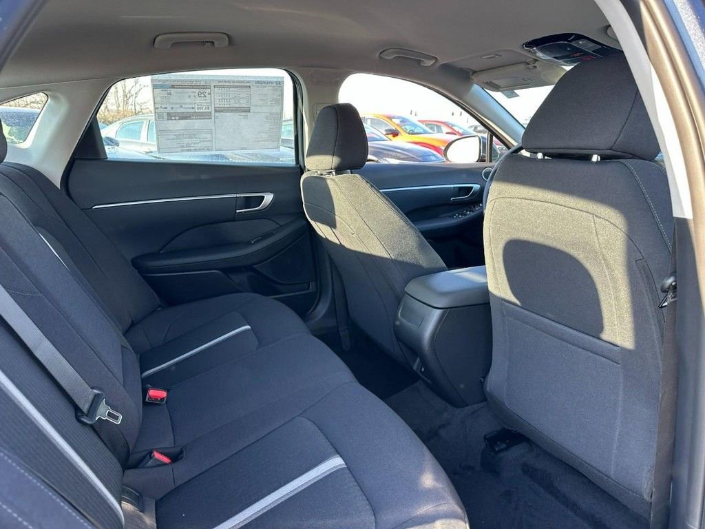 New 2026 Hyundai Sonata SEL FWD image 4