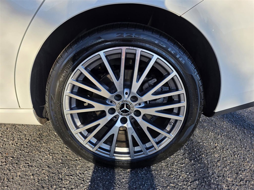 Certified 2024 Mercedes-Benz S 580 4MATIC Sedan image 11