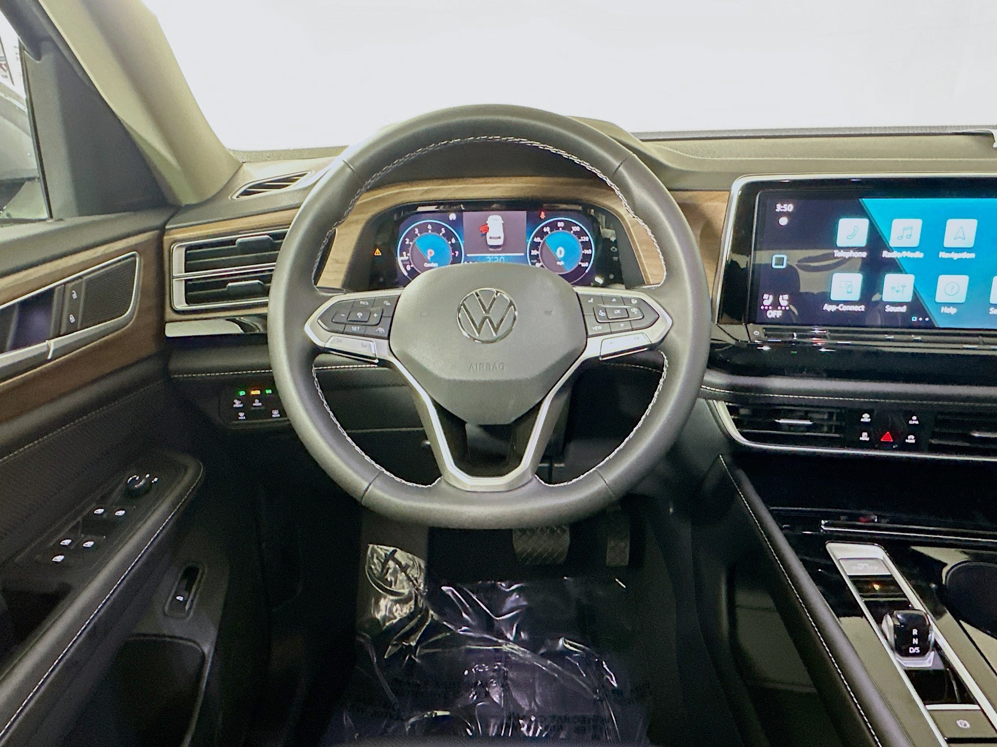 New 2026 Volkswagen Atlas SE AWD/4WD image 22