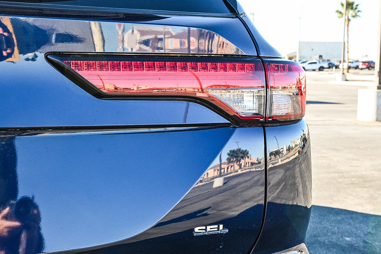 Used 2022 Mitsubishi Outlander SEL image 9