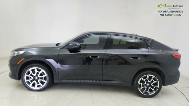 Used 2025 BMW X2 xDrive28i w/ Premium Package AWD/4WD image 10