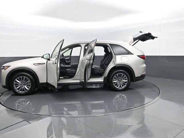 Used 2025 MAZDA CX-90 3.3 Turbo w/ Preferred Package image 34