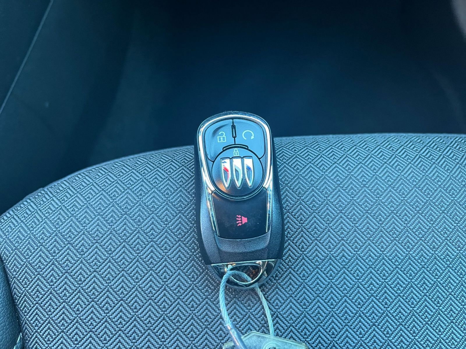 Used 2025 Buick Encore GX Preferred image 22