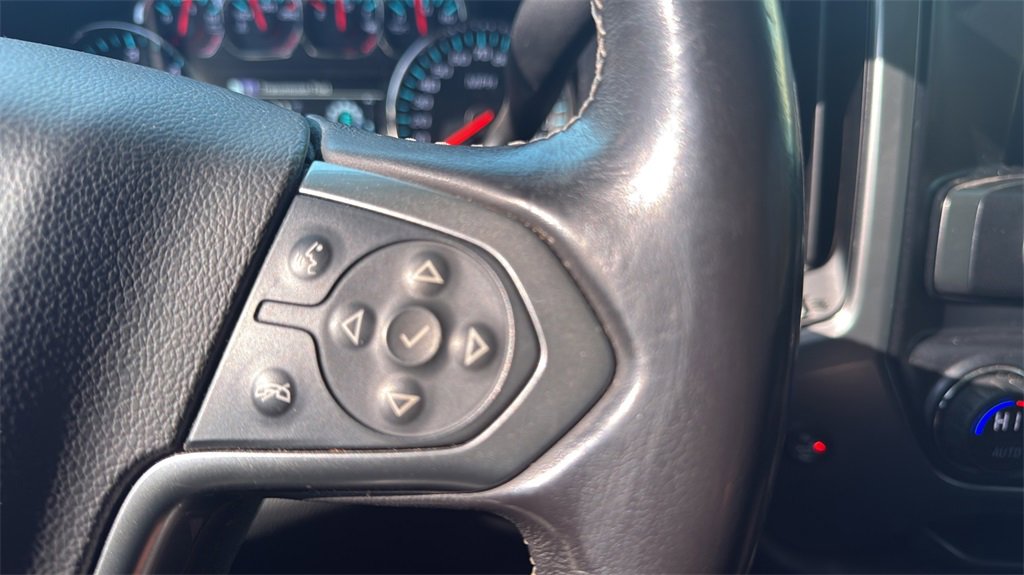 Used 2018 Chevrolet Silverado 1500 LT w/ All Star Edition image 25